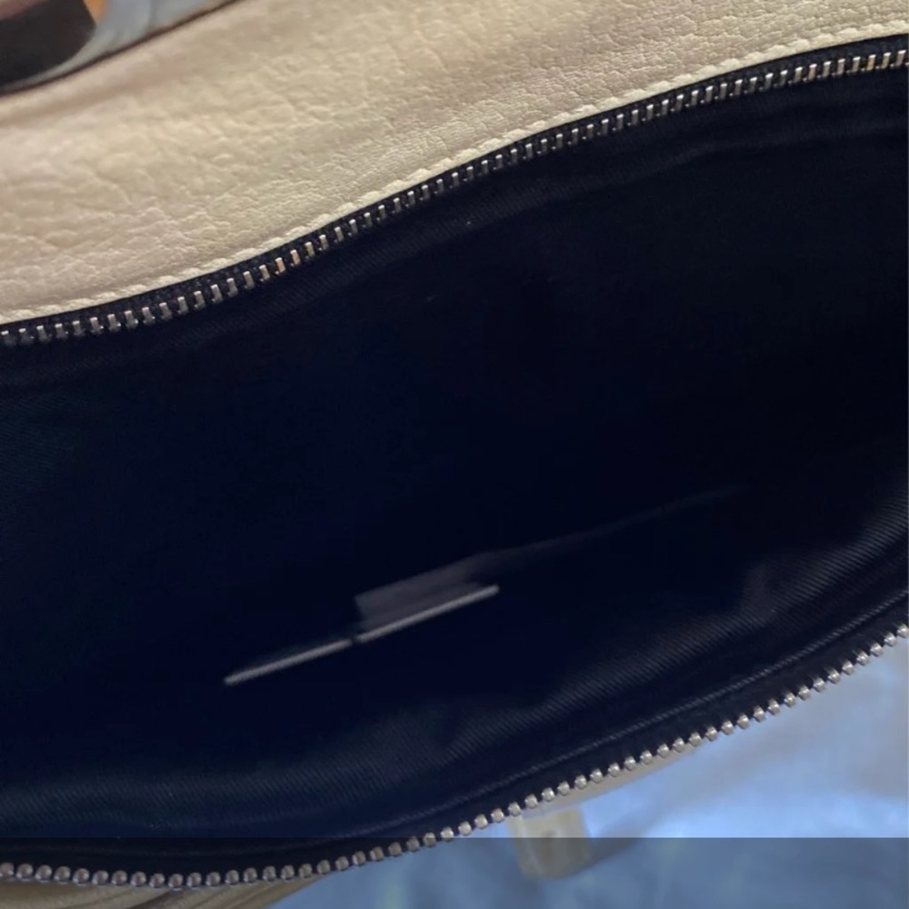 Vintage Balenciaga Cream/Tan Leather Clutch - Picture 3 of 9